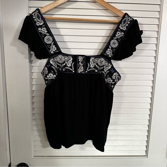 Liv Los Angeles medium peasant blouse nwt - Picture 2 of 7